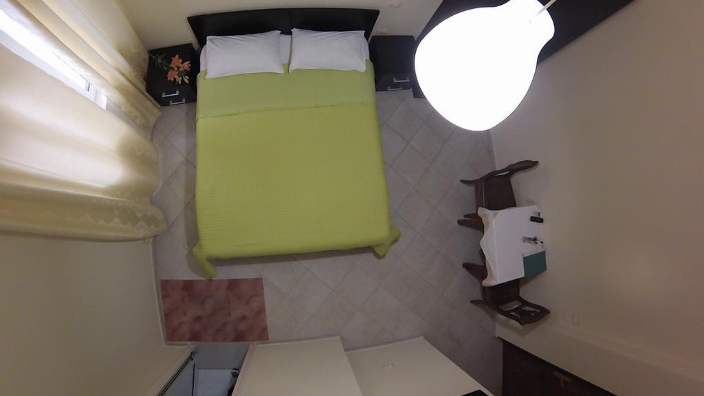 Hotel 4 Stinet Vlorë Esterno foto